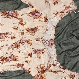 Cute flowery blouse